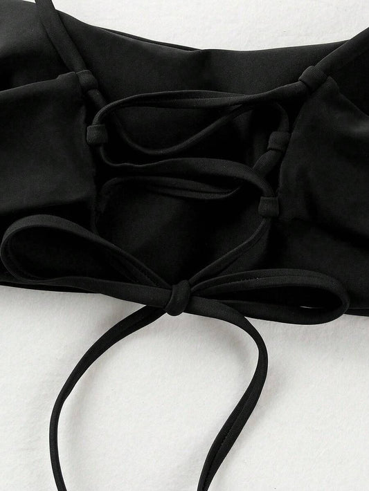 Bikini sólido con tirantes de amarre y espalda descubierta