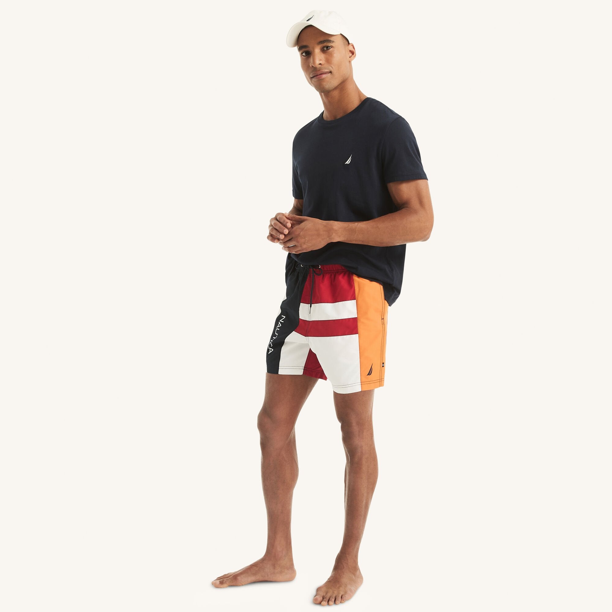 Traje de baño con colores combinados tipo short 6"