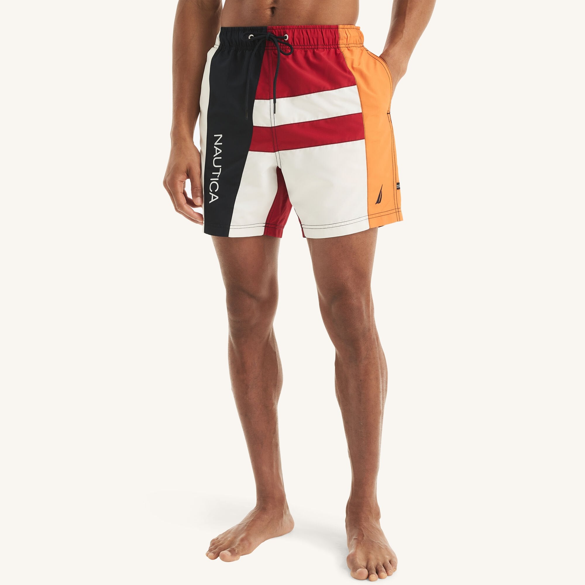 Traje de baño con colores combinados tipo short 6"