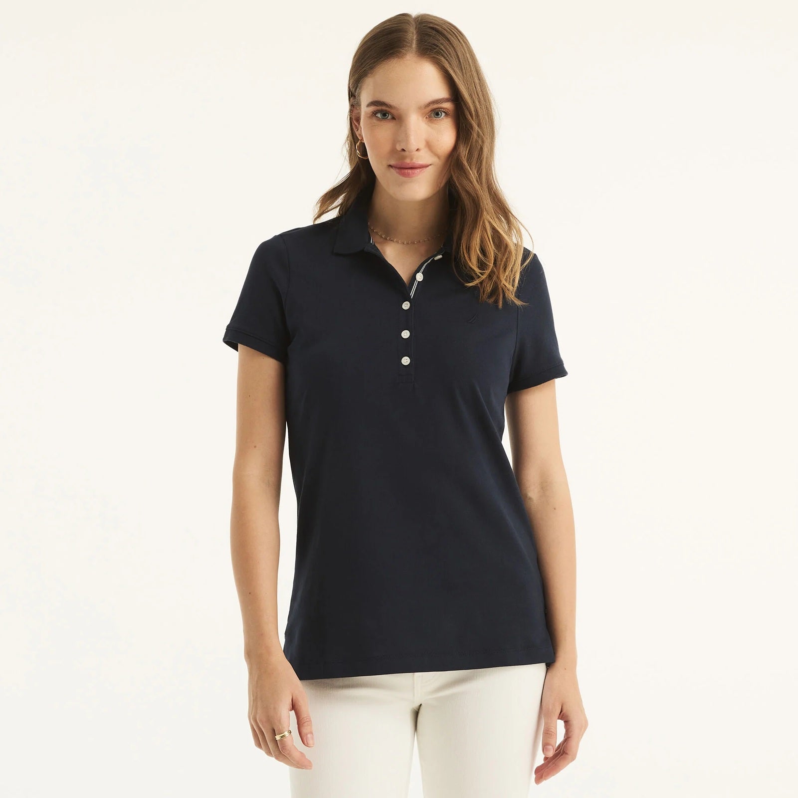 Chemise unicolor con logo y botones