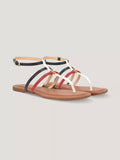 Sandalias con tira al tobillo a rayas distintivas