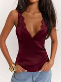 Blusa de satén corte en V