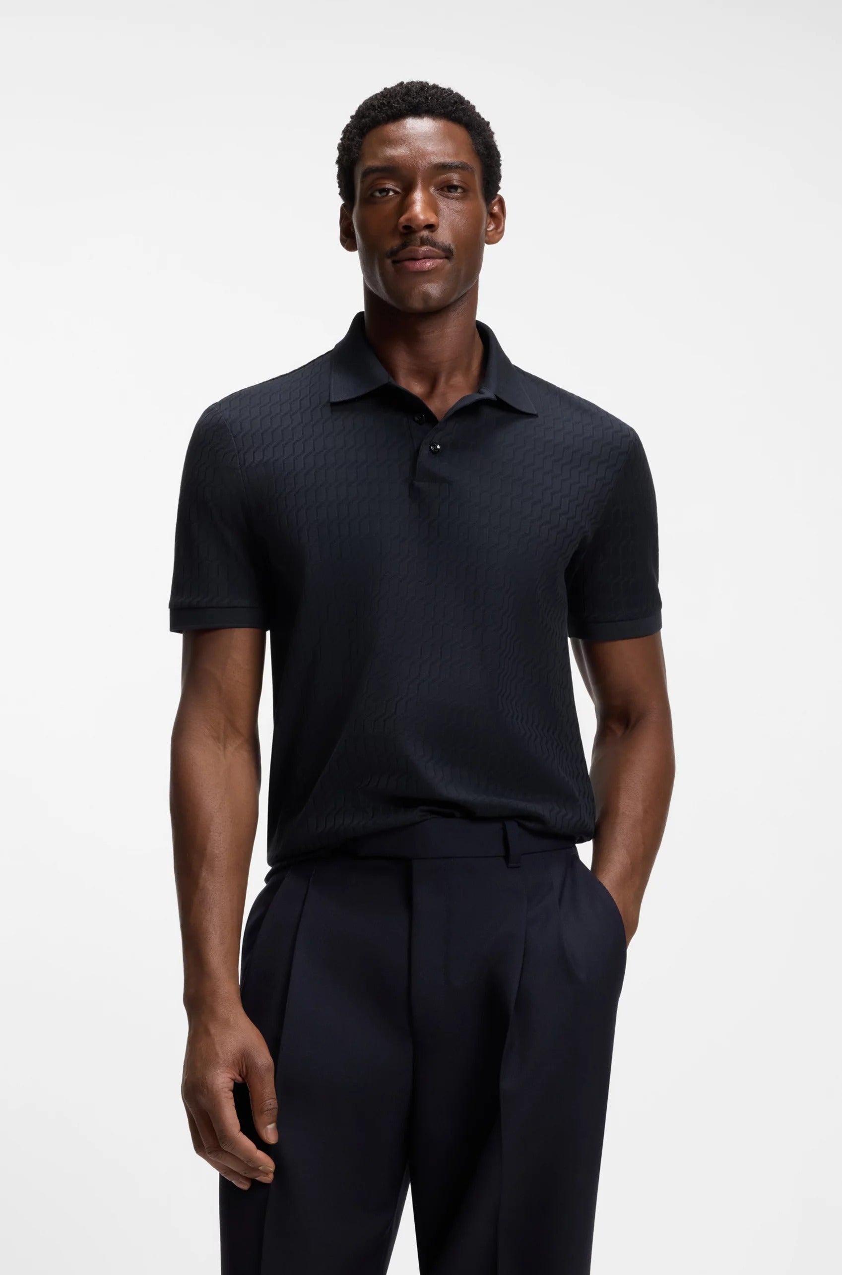 Chemise de algodón con jacquard geométrico