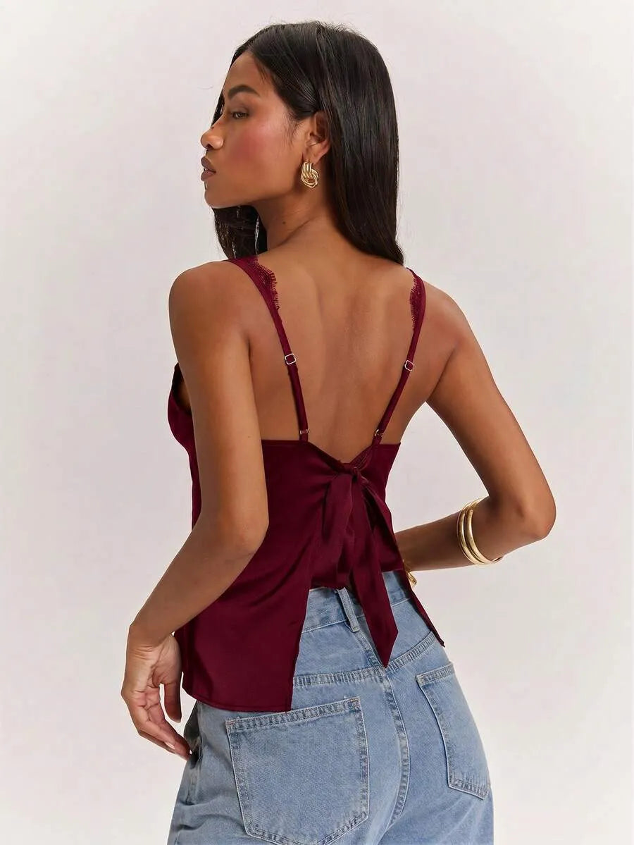 Blusa de satén corte en V