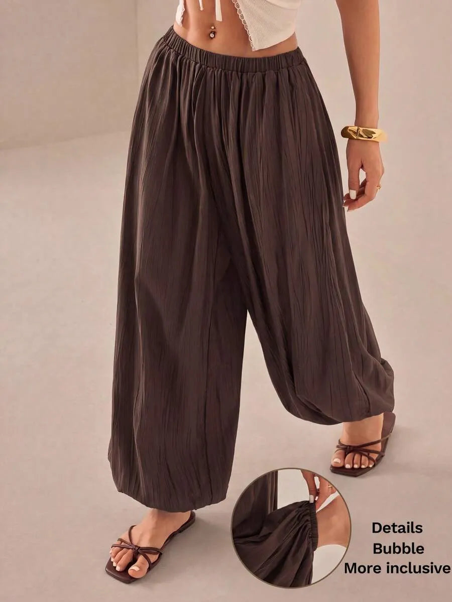 Pantalones casuales de corte holgado