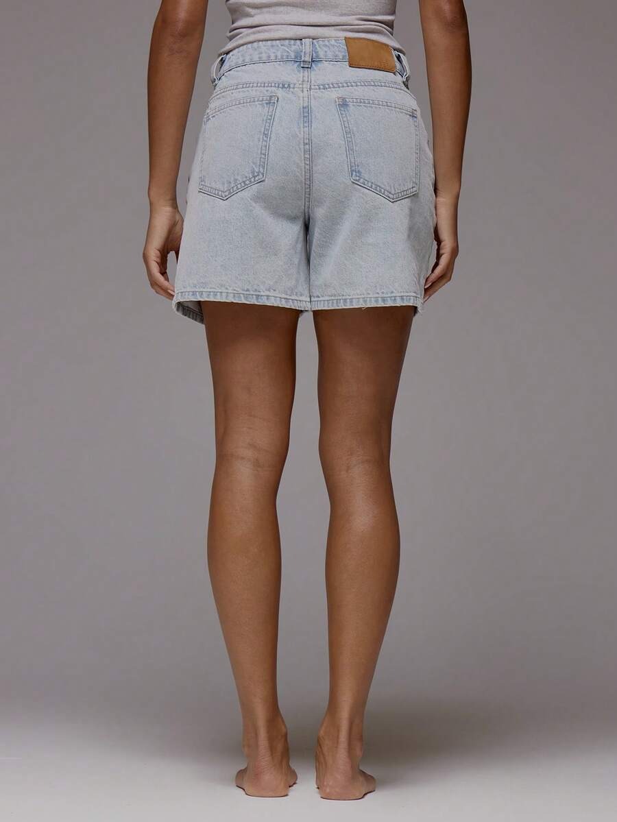 Short casual de talle medio
