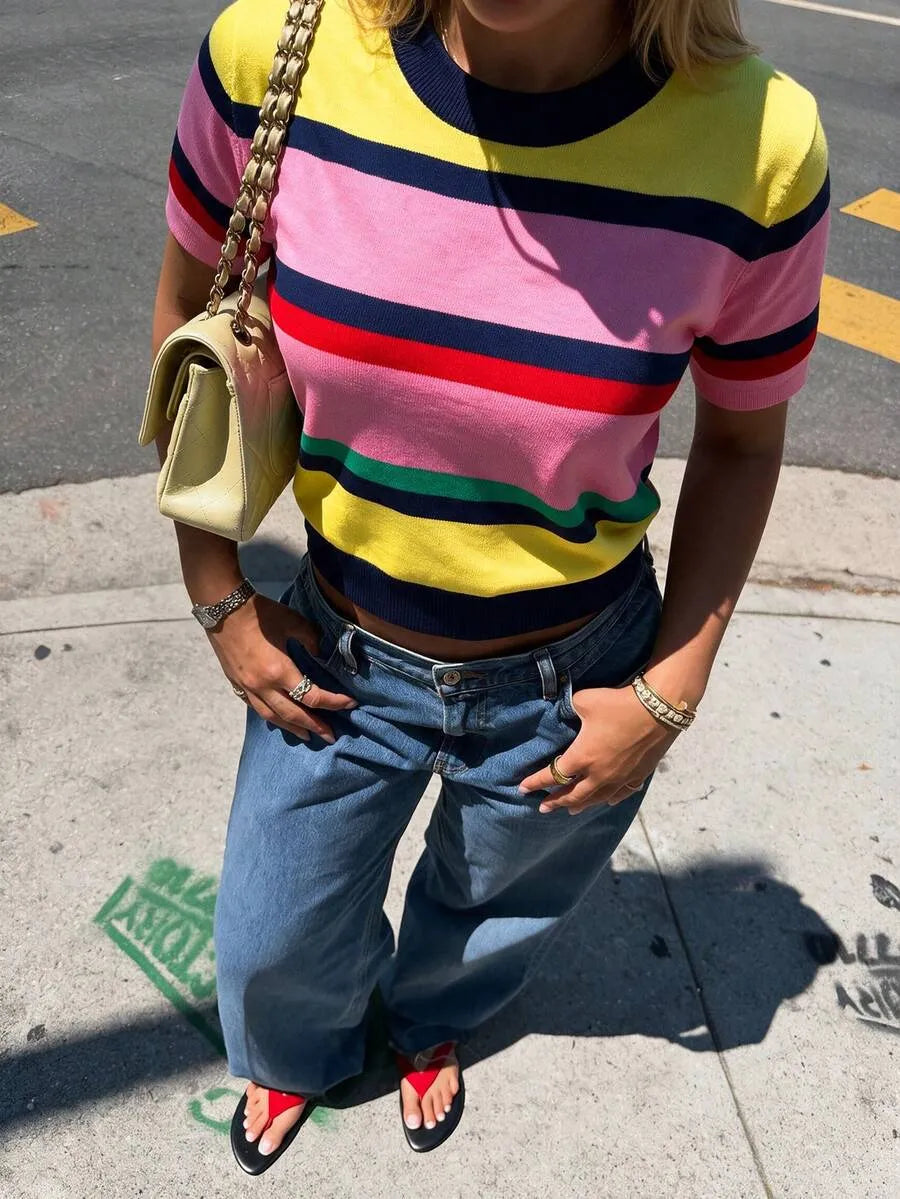 Blusa de punto con diseño de rayas