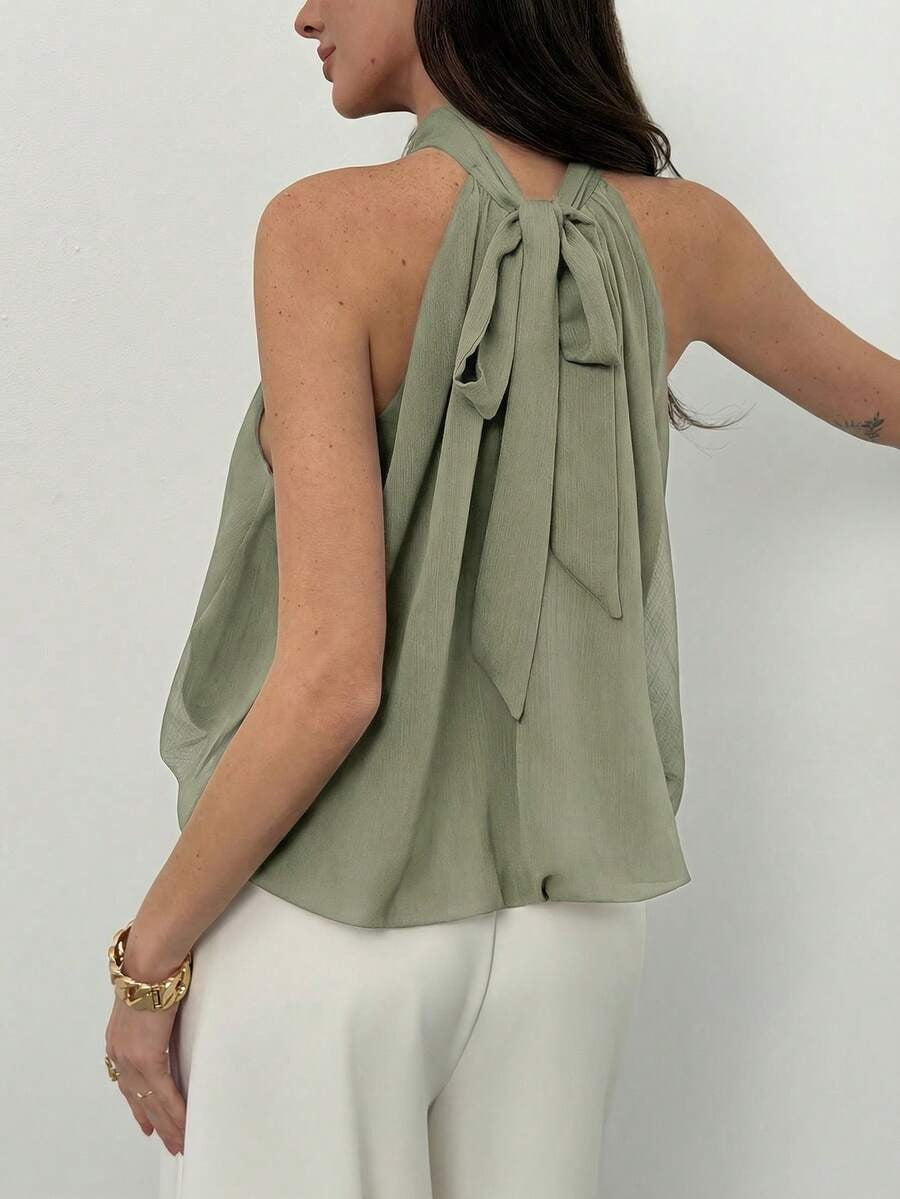 Blusa de cuello halter elegante