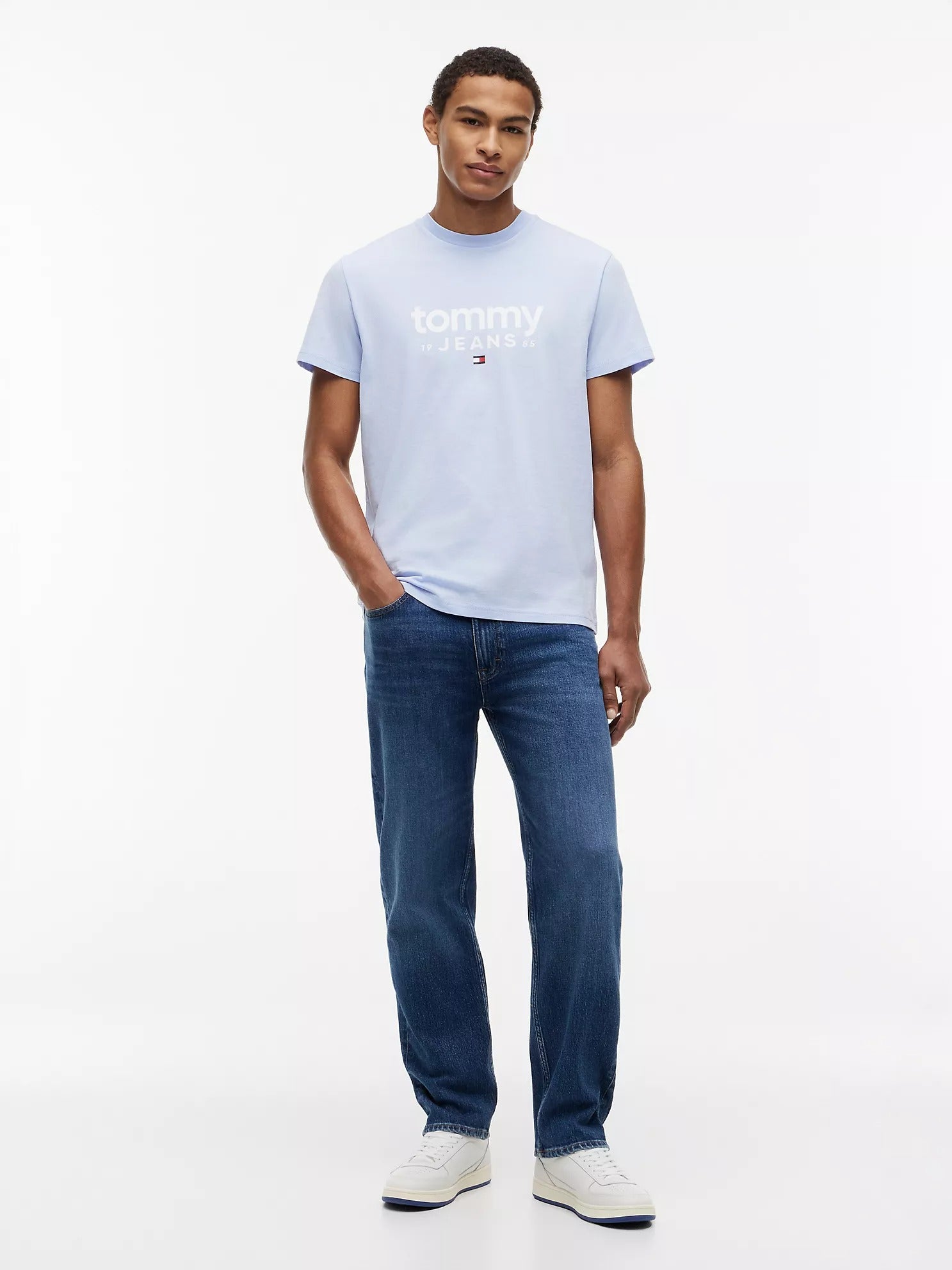Franela cuello redondo con logo central TOMMY JEANS