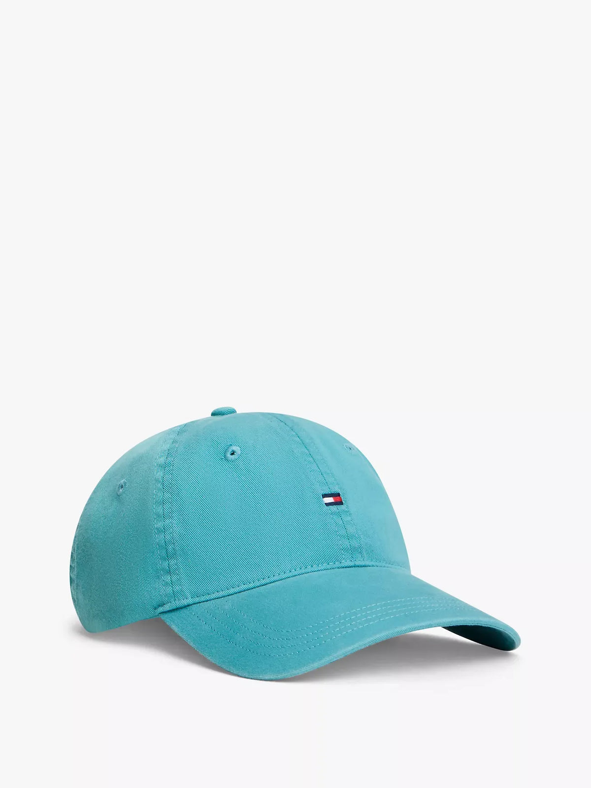 Gorra con bandera bordada