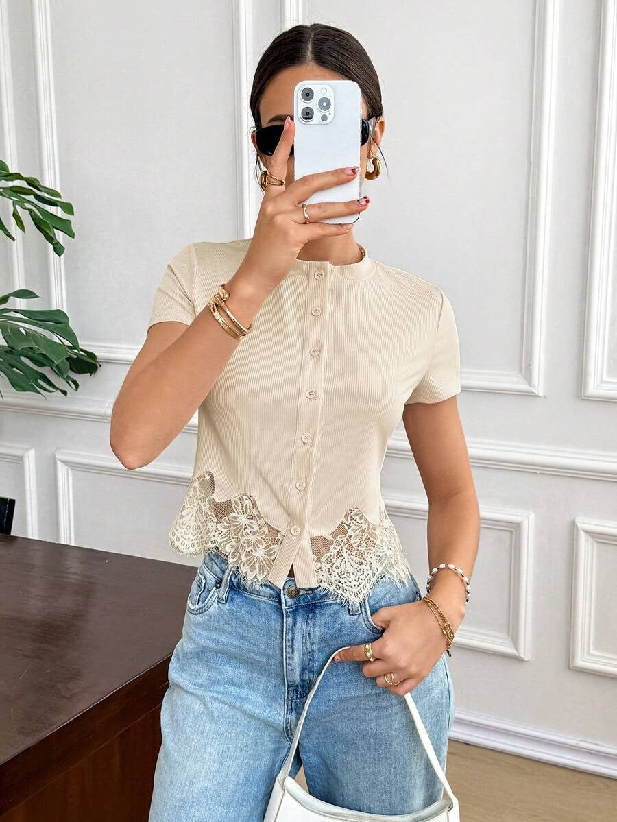 Blusa acanalada de manga con encaje
