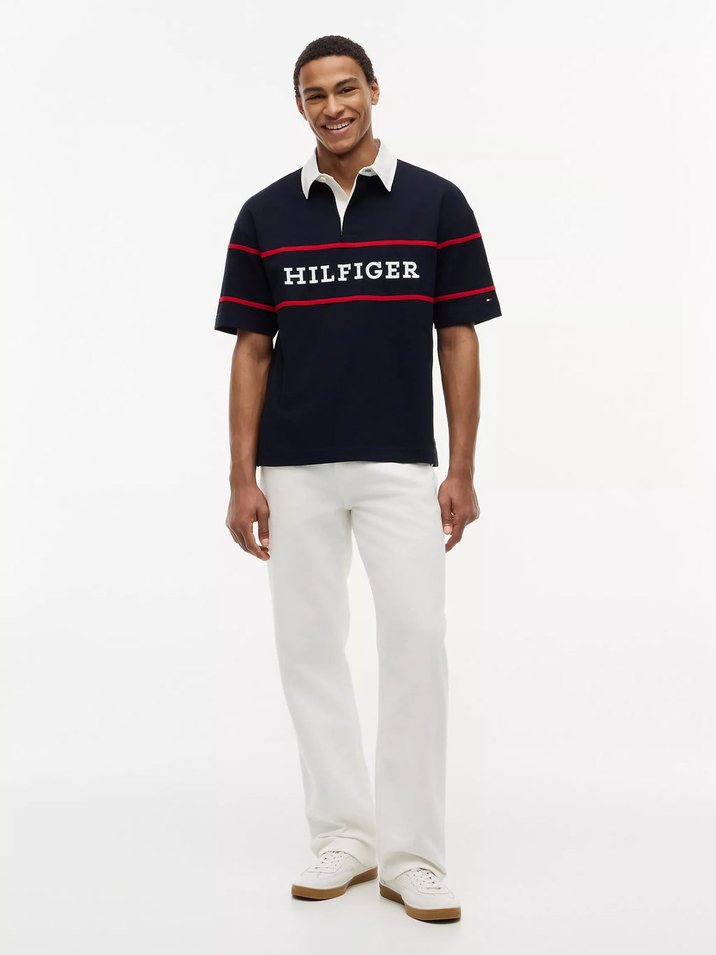 Chemise holgada con logo bordado estilo ruby