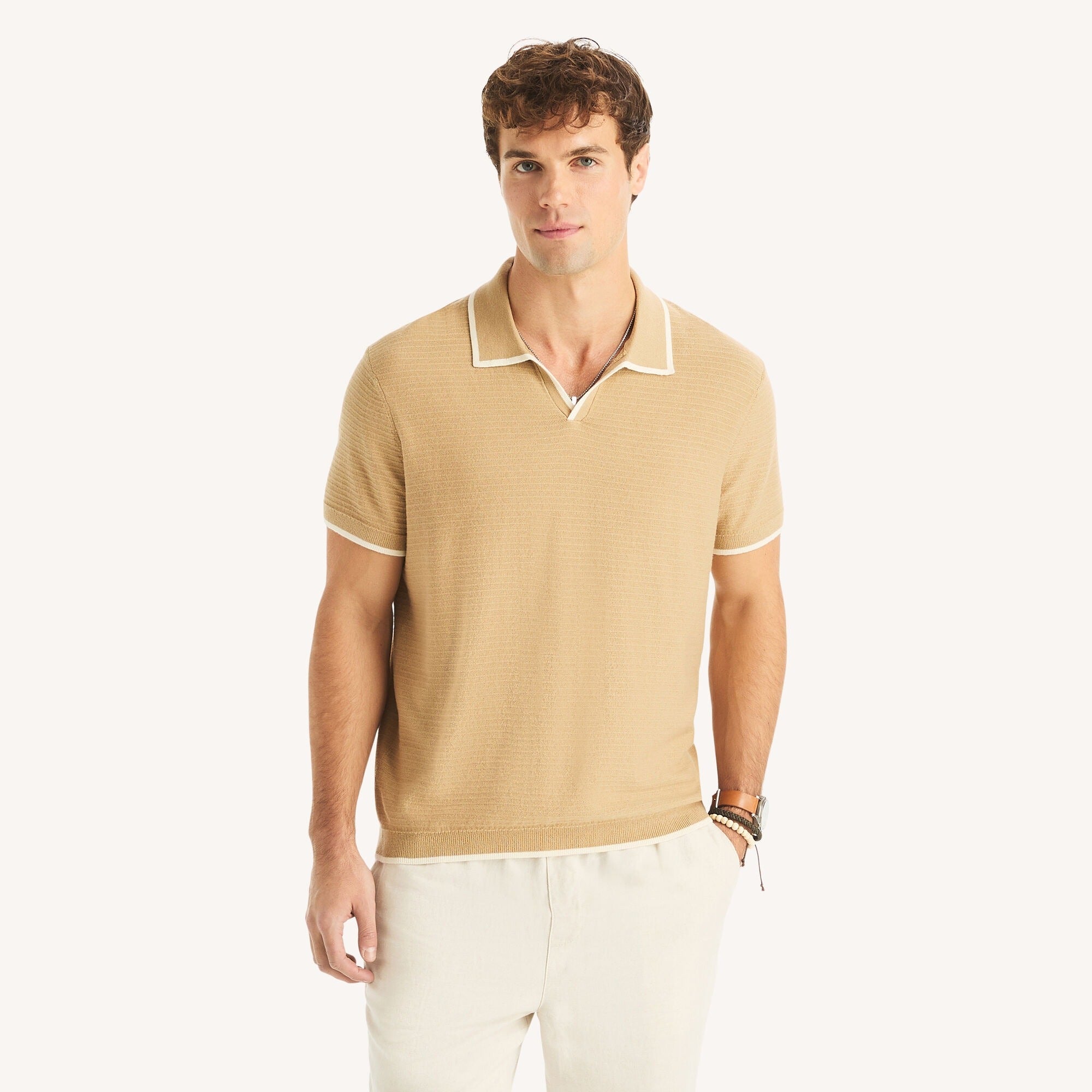 Chemise texturizado con tela de sueter