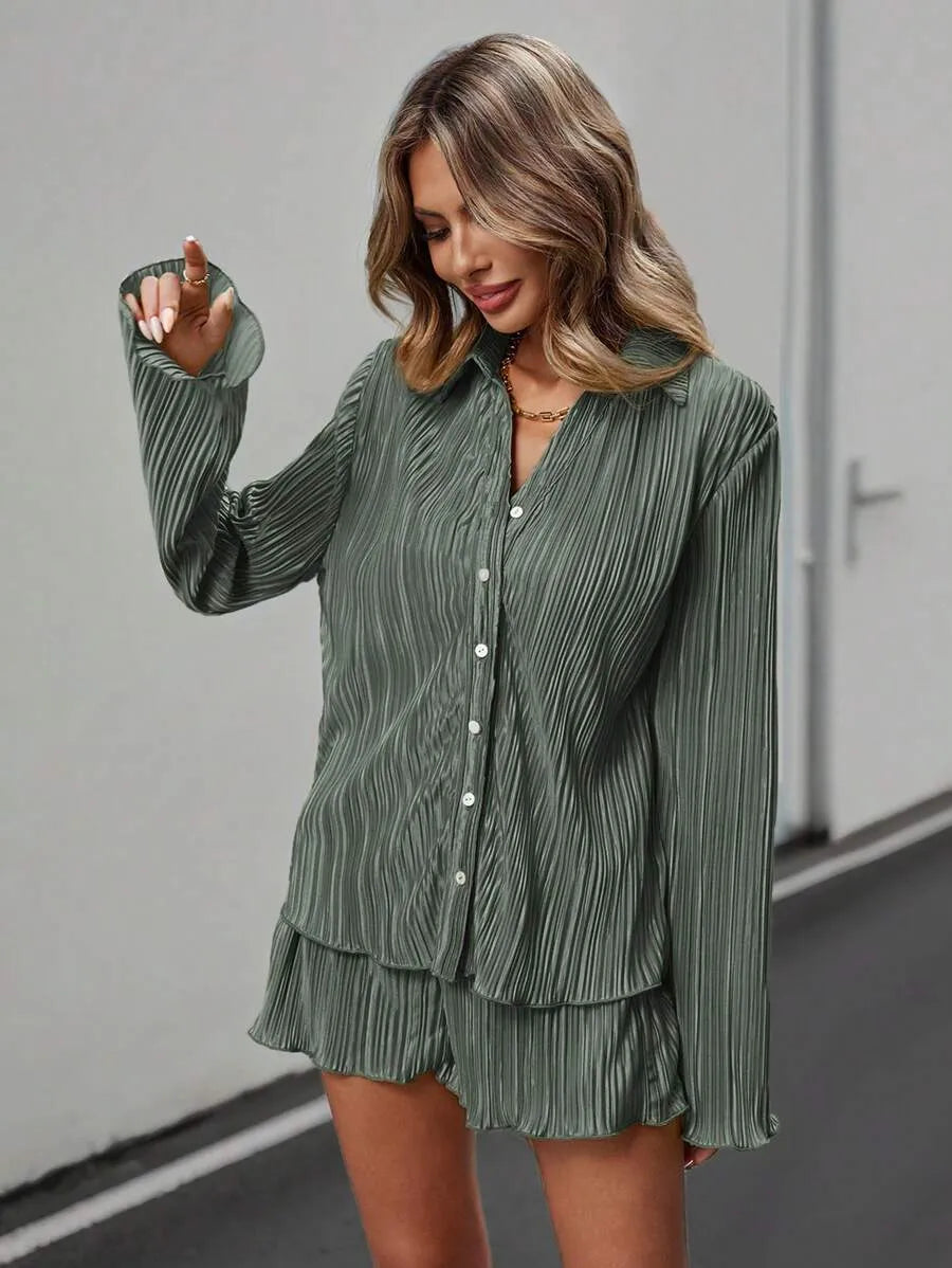 Conjunto con diseño plisado