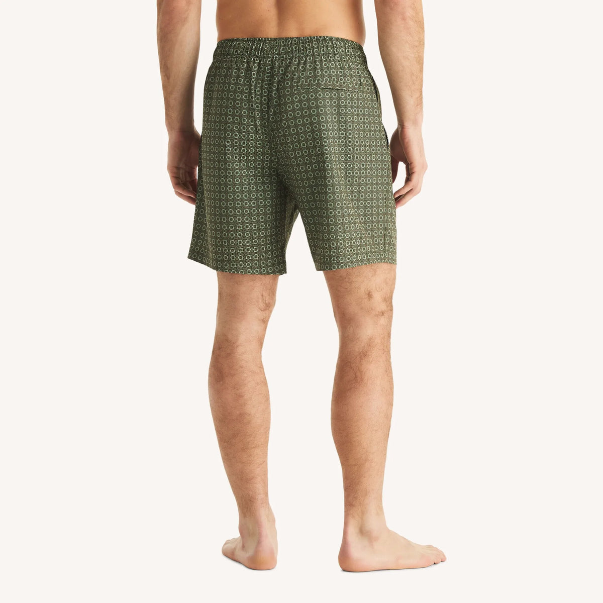 Traje de baño tipo short 7" con estampado