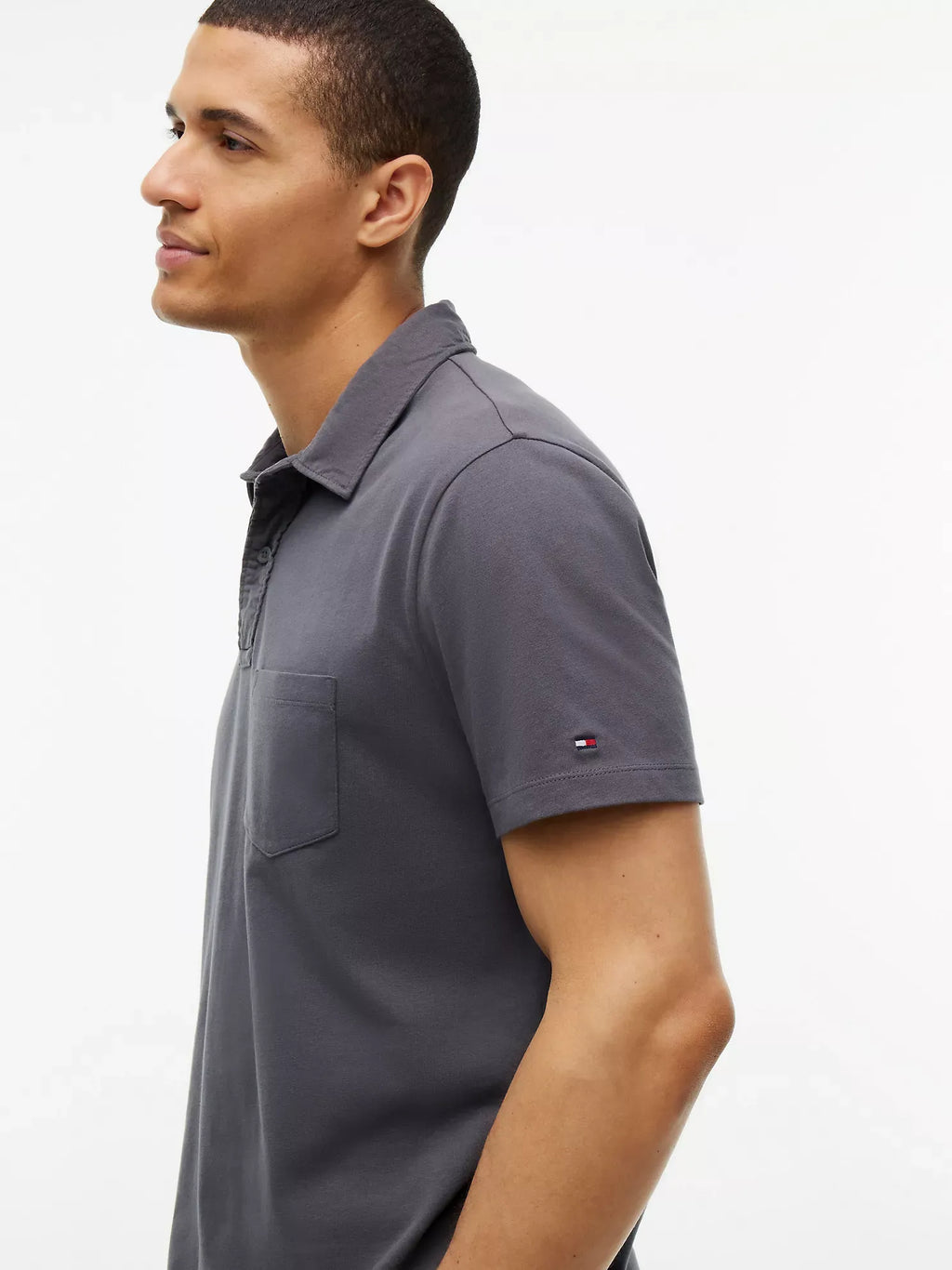 Chemise regular de algodón con bolsillo