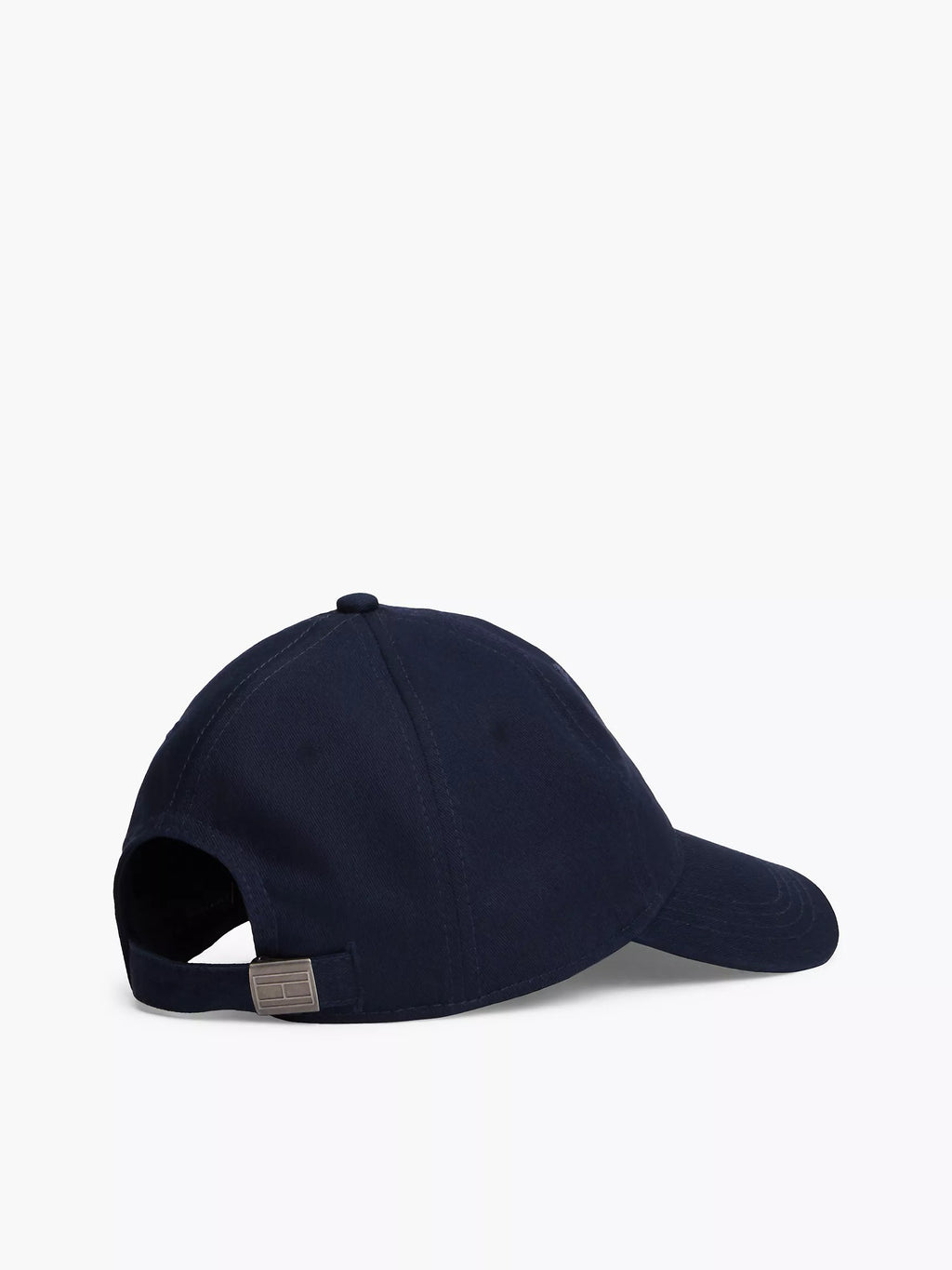 Gorra con bandera bordada