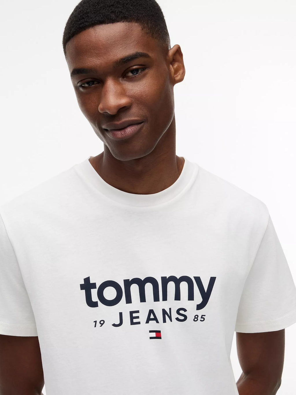 Franela cuello redondo con logo central TOMMY JEANS