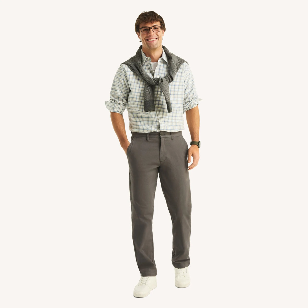 Pantalón chino corte clásico