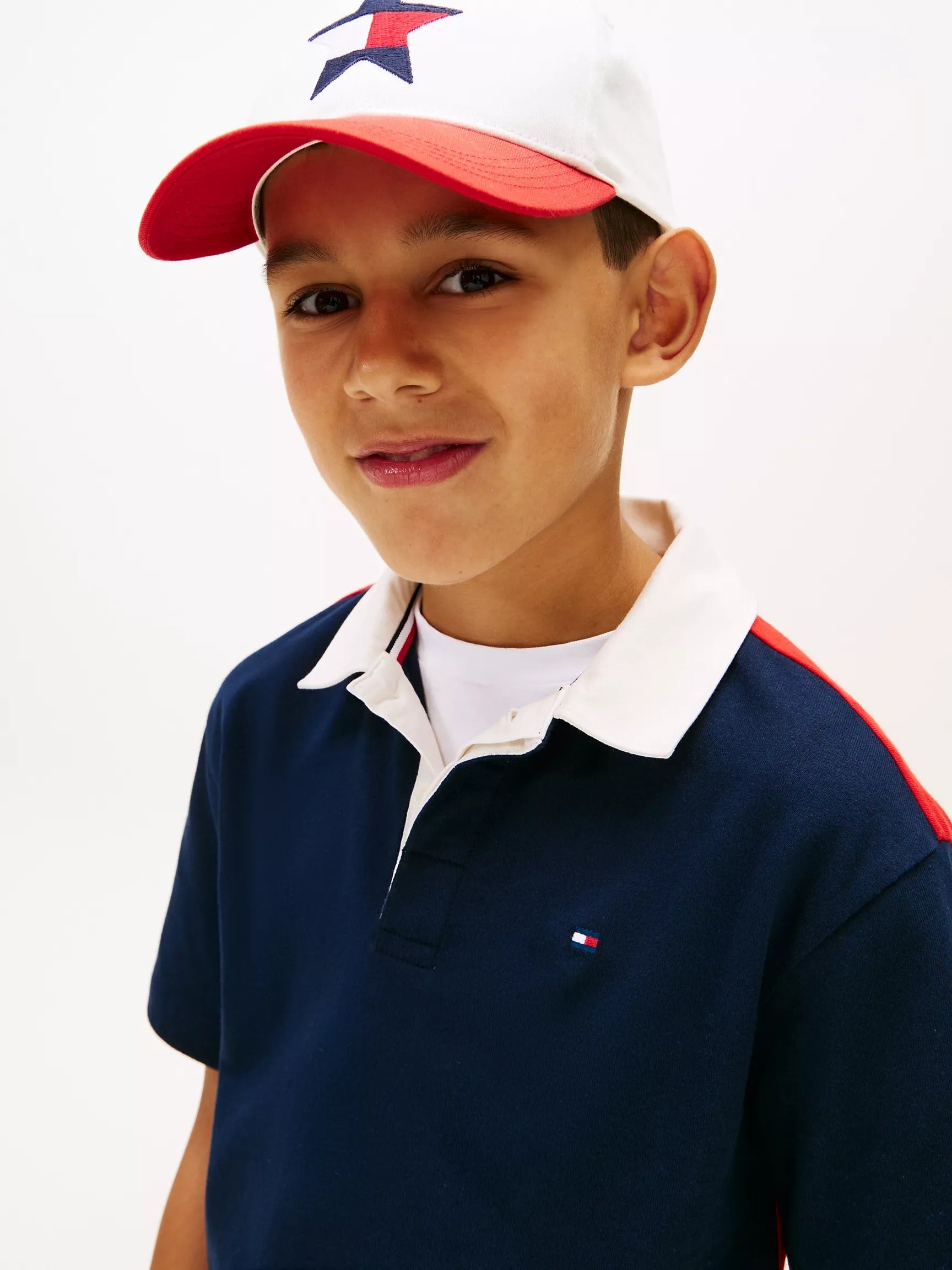 Chemise con colores combinado tipo rugby para niños