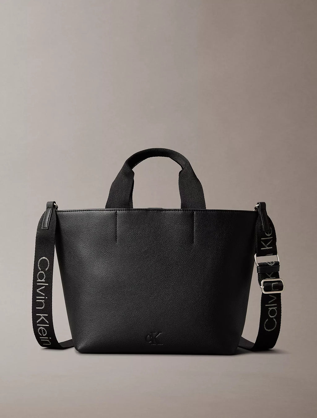 Cartera pequeña tipo tote