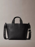 Cartera pequeña tipo tote