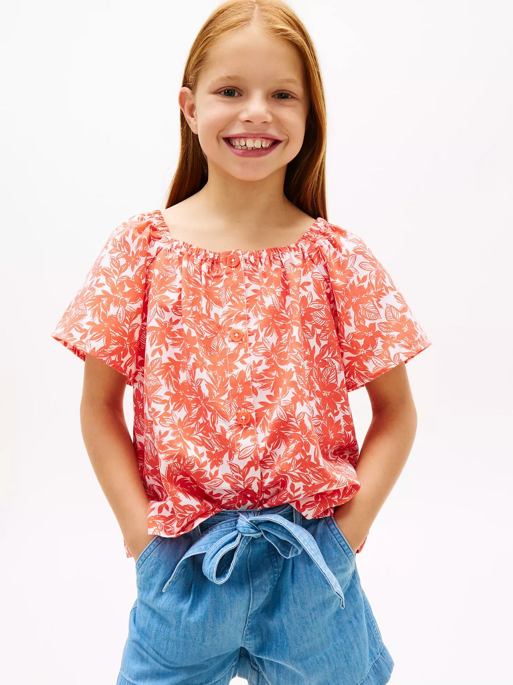 Blusa con estampado floral para niña
