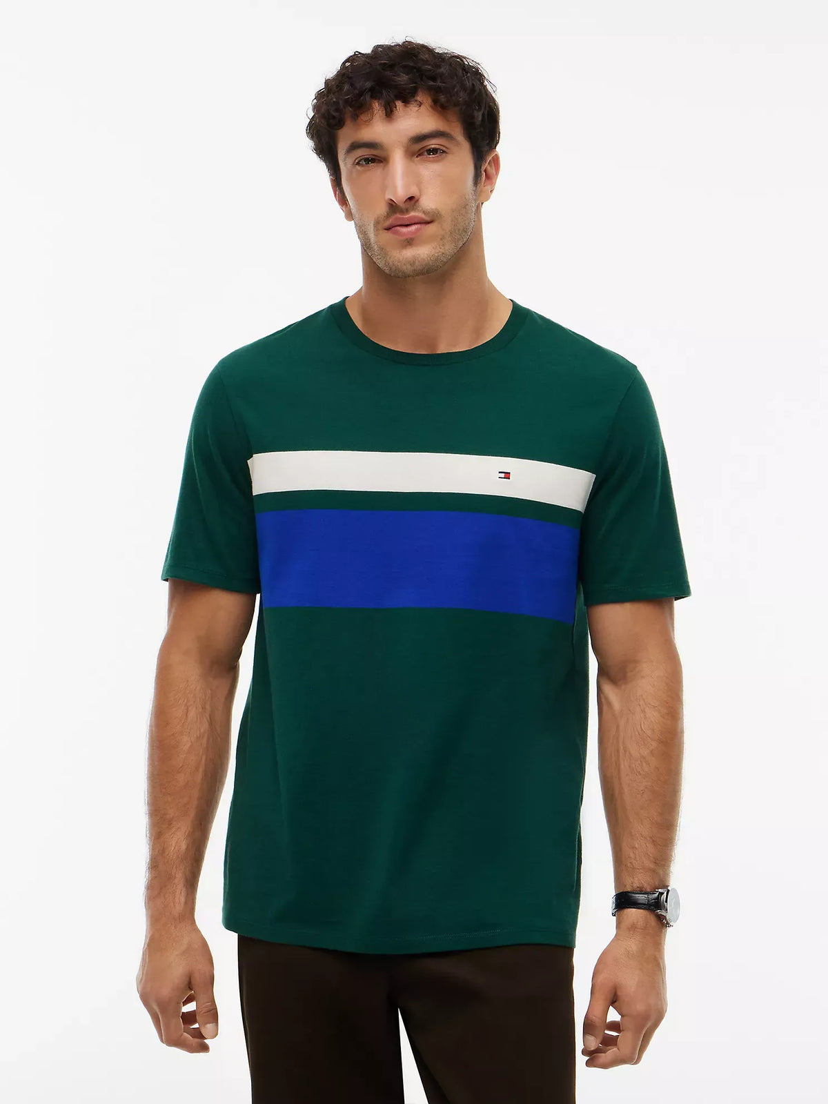 Franela cuello redondo con colores combinados