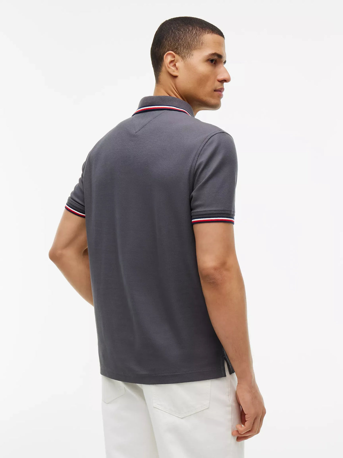 Chemise unicolor con cuello ribeteado