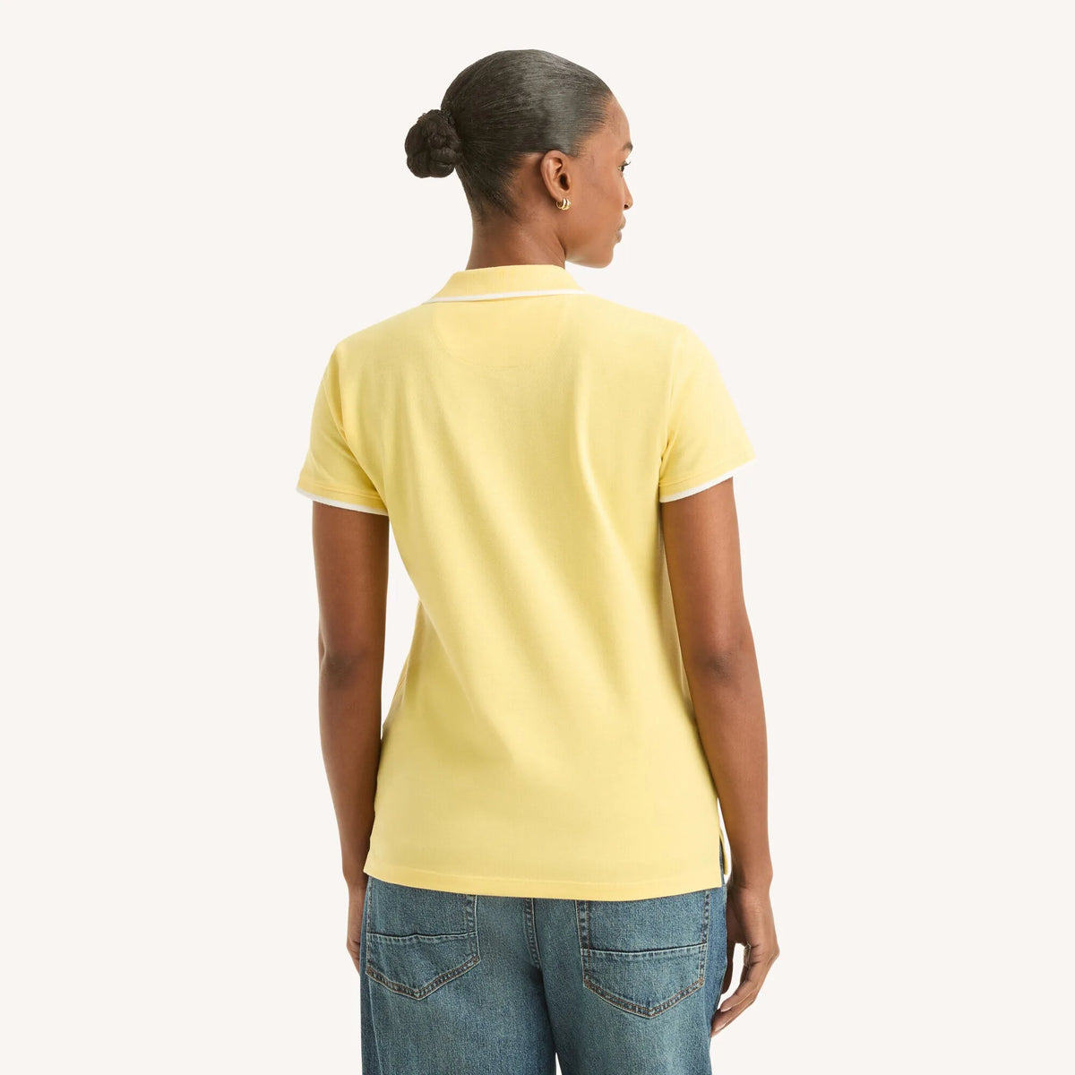 Chemise cuello en V sin botones