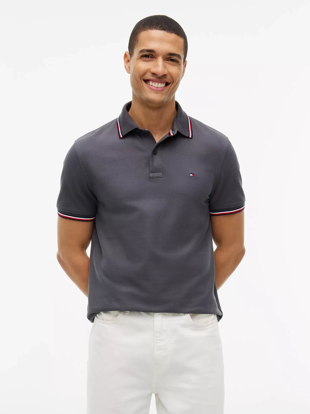 Chemise unicolor con cuello ribeteado