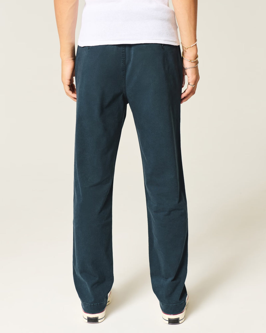 Pantalón chino semi ajustado