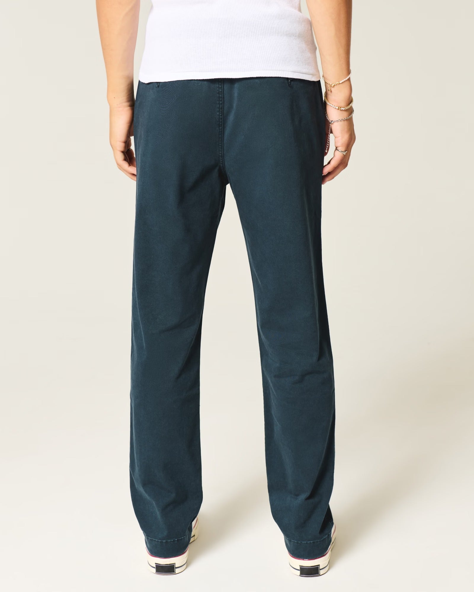 Pantalón chino semi ajustado