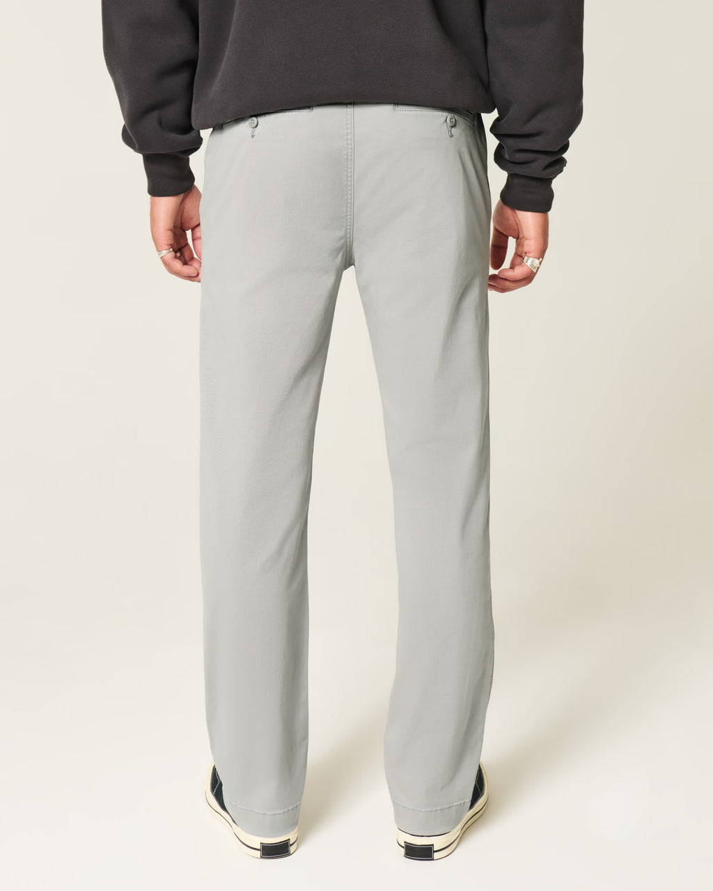 Pantalón chino semi ajustado