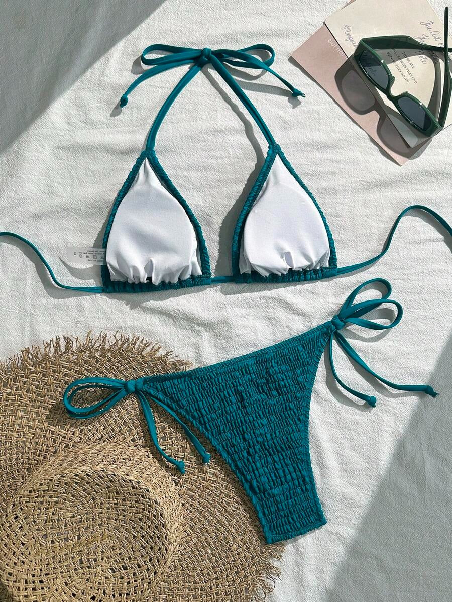 Bikini con detalle retorcido