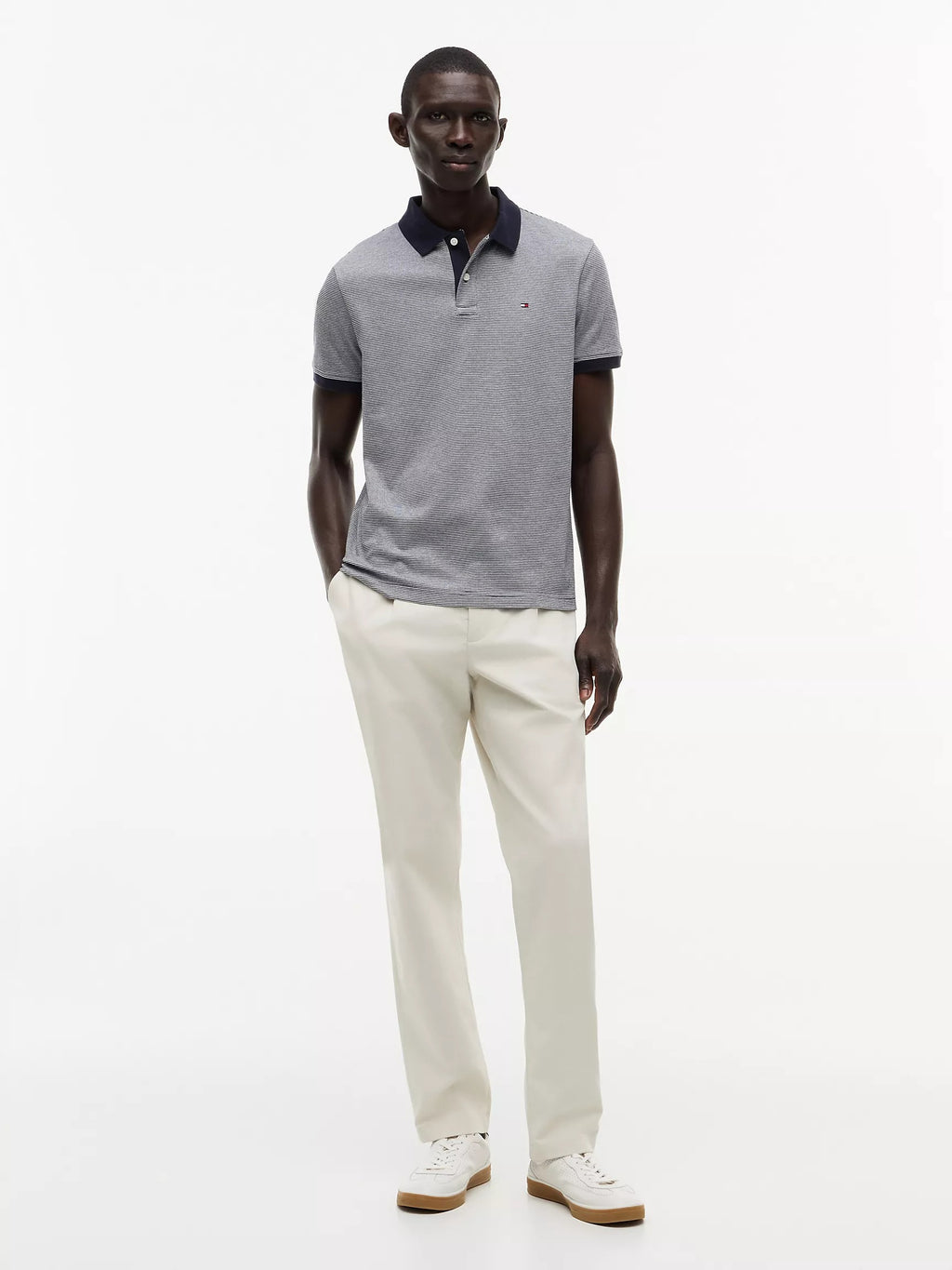 Chemise de punto con patrón de rayas