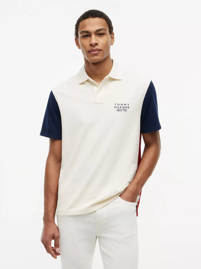 Chemise regular con colores combinados y logo