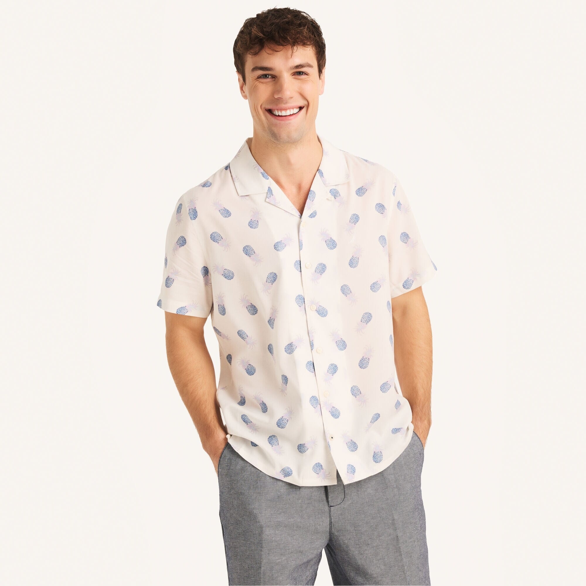 Camisa manga corta con estampado de pina