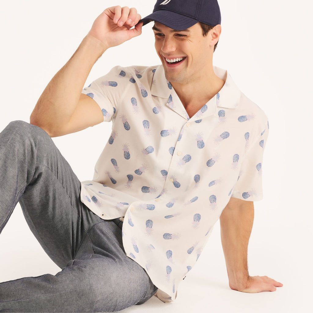 Camisa manga corta con estampado de pina