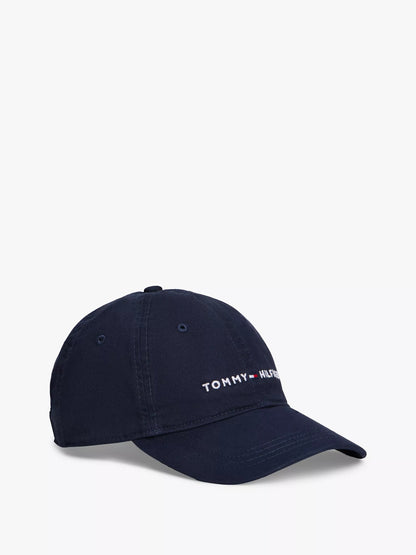 Gorra con logo bordado