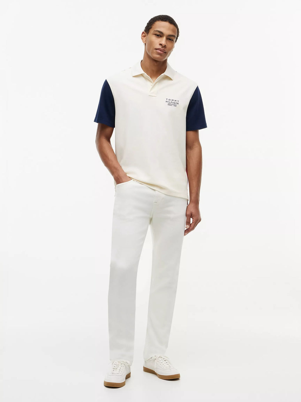 Chemise regular con colores combinados y logo