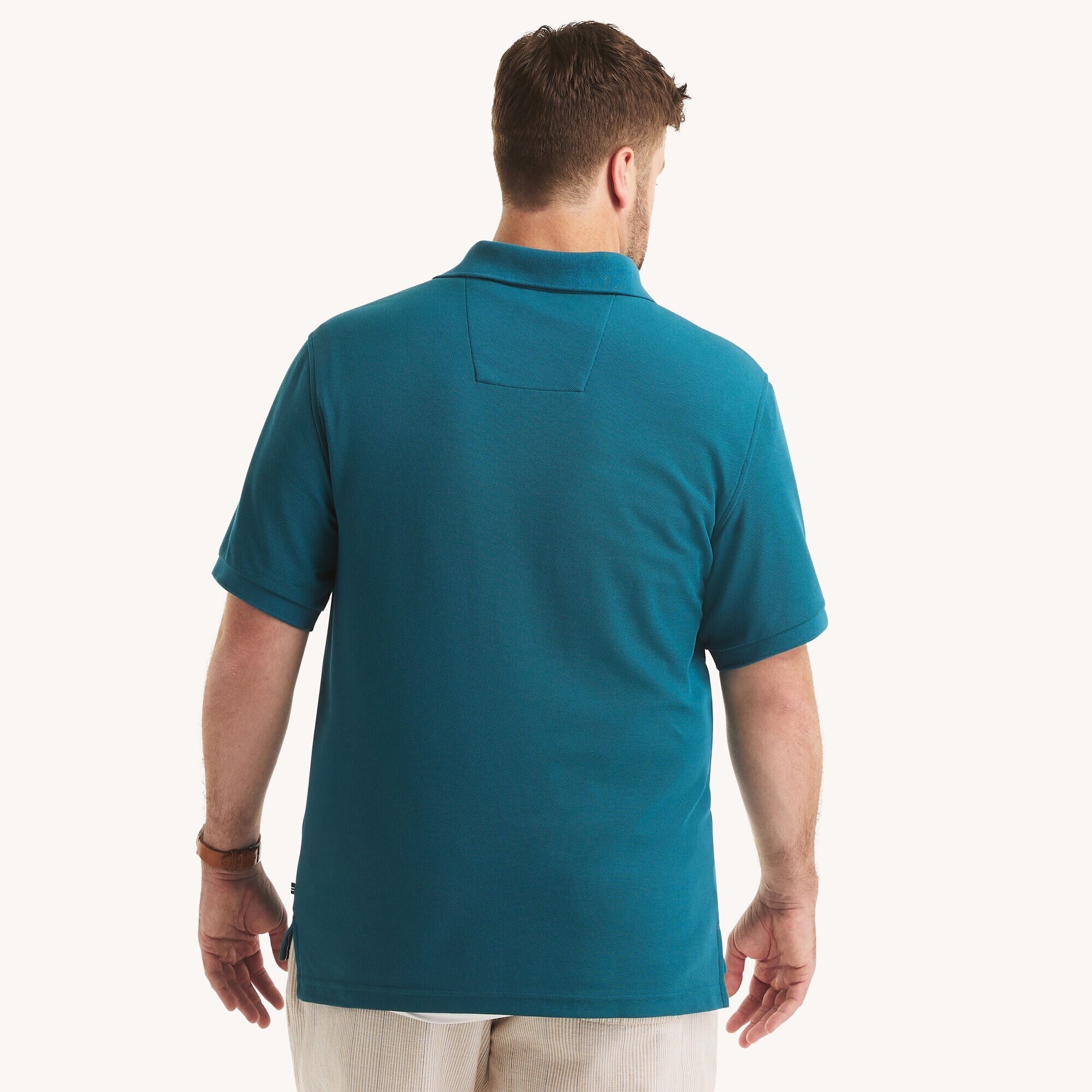 Chemise regular performance unicolor con logo para grandes