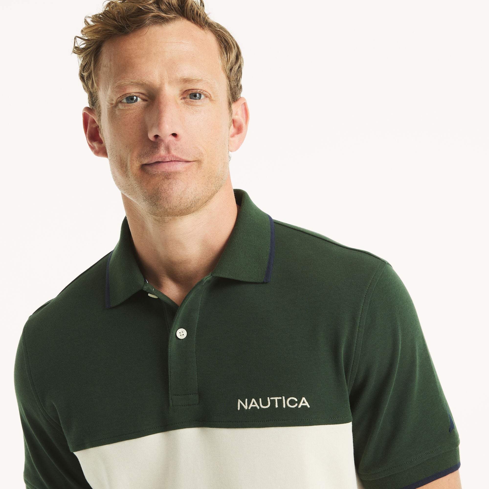 Chemise de algodón con colores combinados