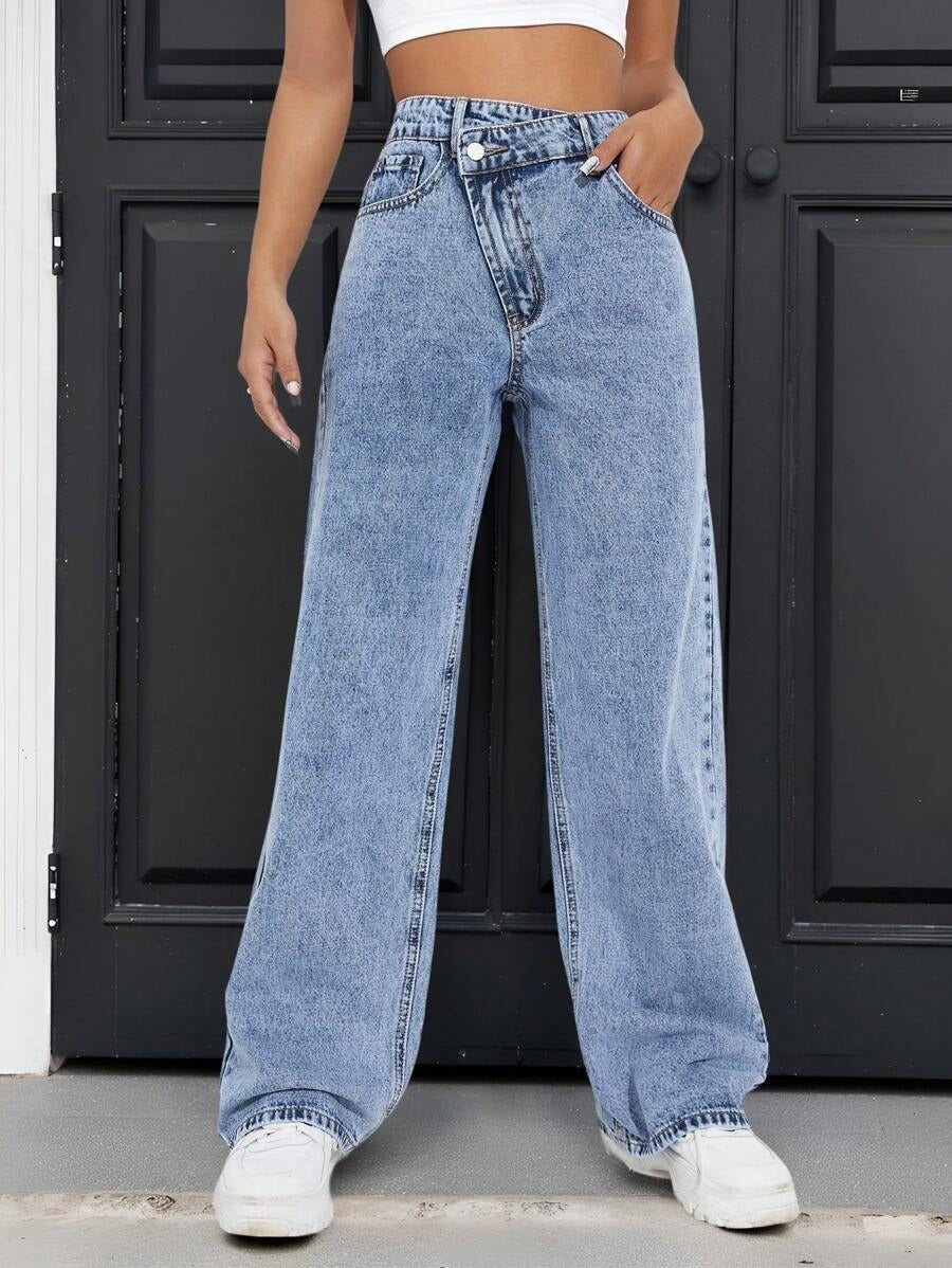 Jeans de cintura asimétrica