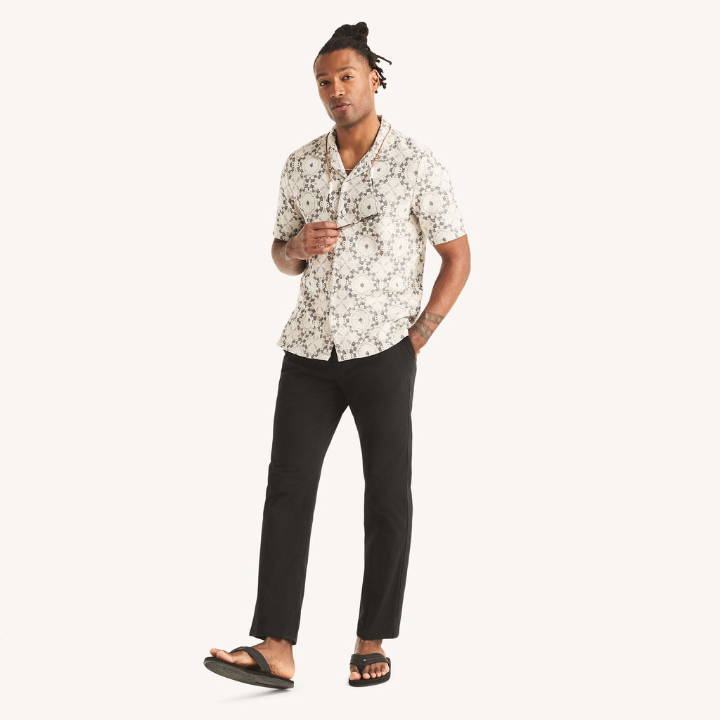 Camisa estampada con botones