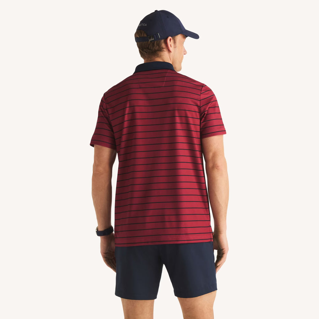 Chemise Navtech con patrón de rayas