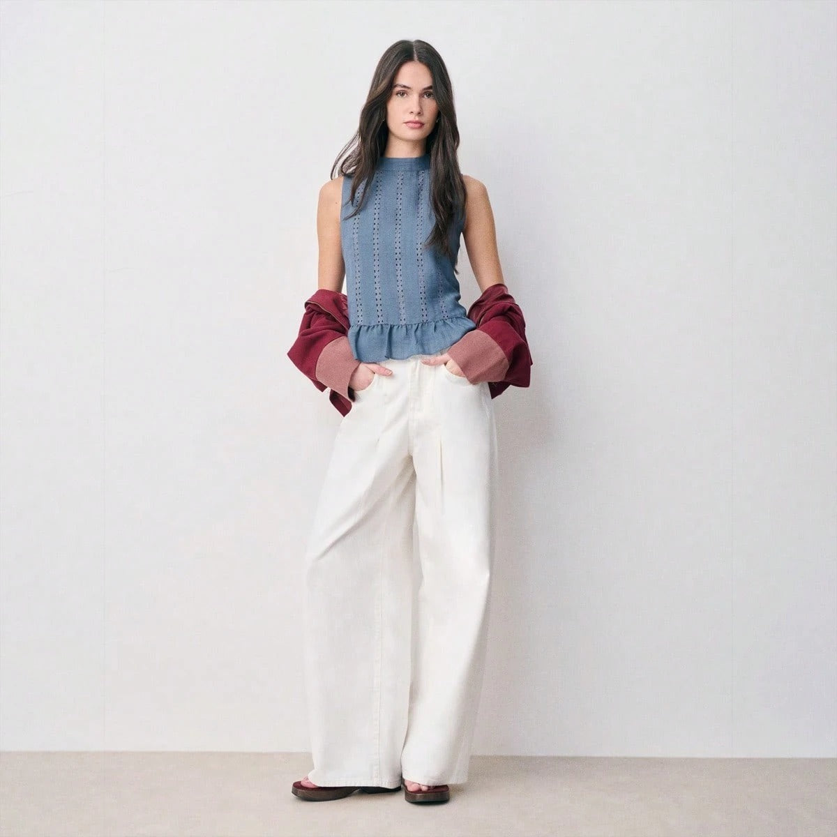 Blusa sin mangas con rayas de encaje