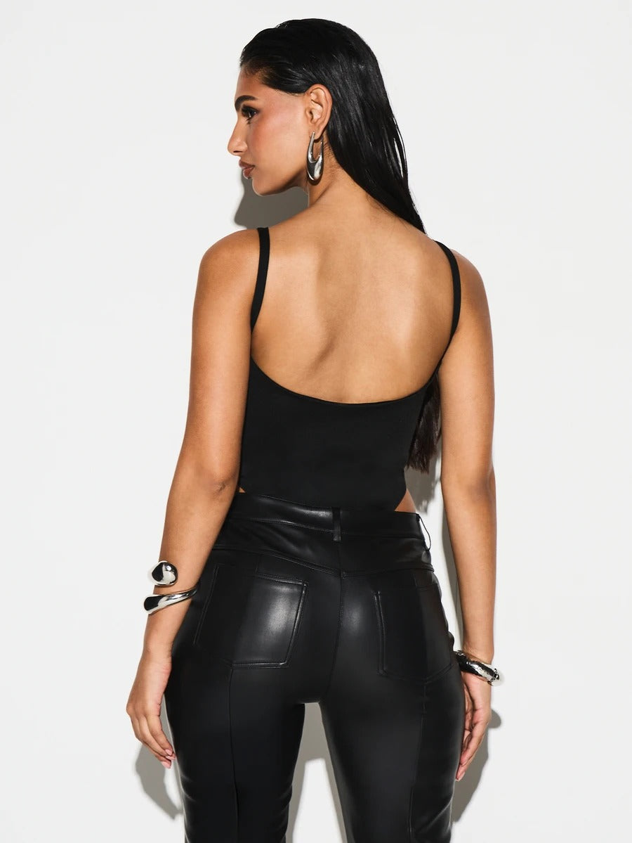 Body de cuello barco con corte alto