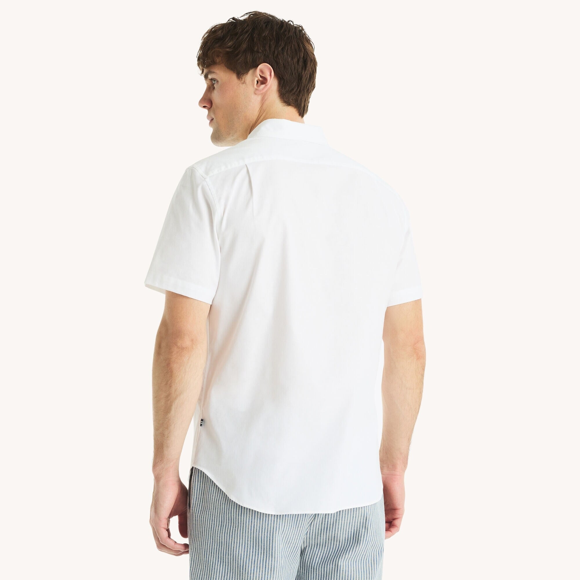 Camisa manga corta unicolor oxford