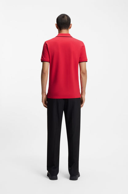 Chemise ajustada con cuello y mangas ribeteadas